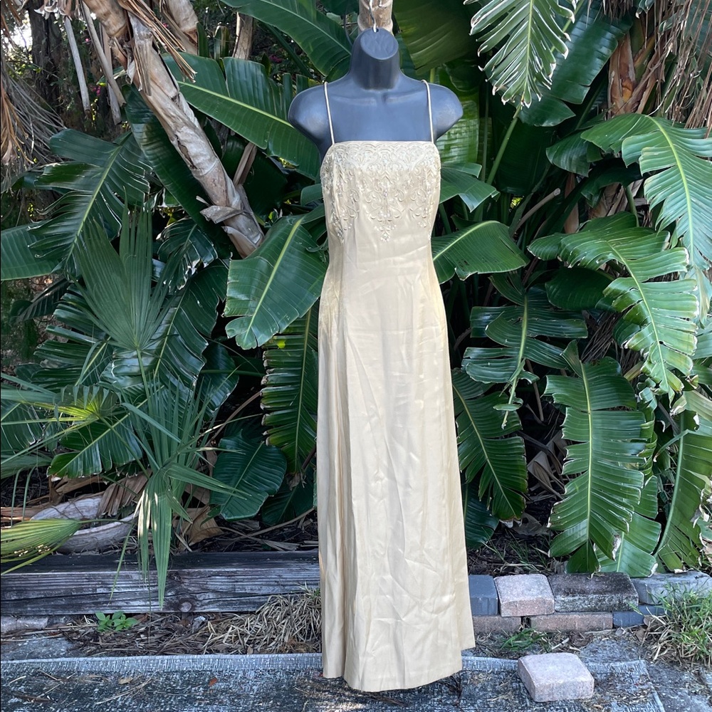 Alex evenings beaded metallic gold gown